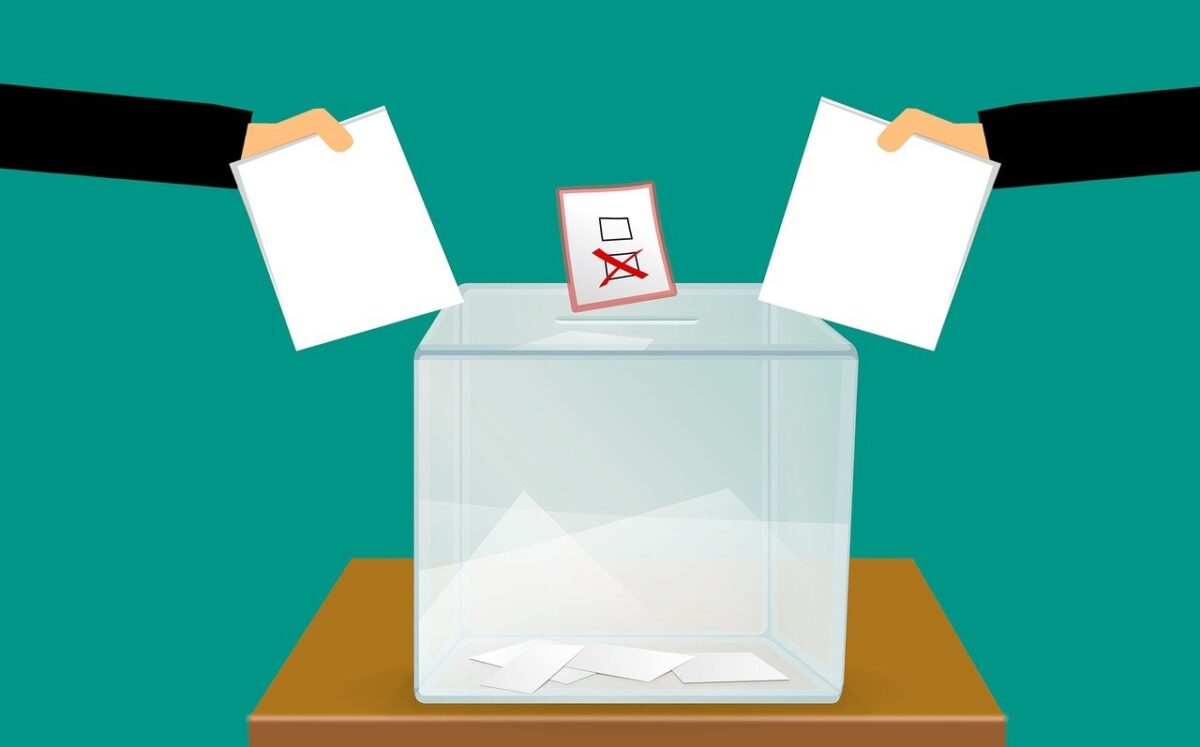 vote-3569999_1280-1200x747.jpg